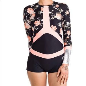 RIP CURL surfing boyleg BODYSUIT long sleeve surfsuit ZIP UP 10 swimsuit